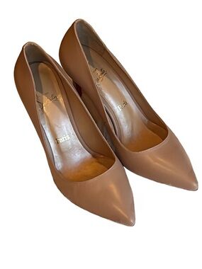 🆕Designer looks Elegant Nude Patent Leather Heels 👠